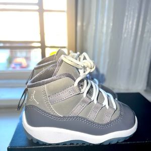 Infant Cool Grey’s Jordan 11